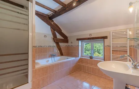 Captivating stone property in France, the Limousin - Your dream home awaits! , € 380,675, 364 m, 15000 m
