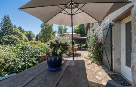 Captivating stone property in France, the Limousin - Your dream home awaits! , € 380,675, 364 m, 15000 m