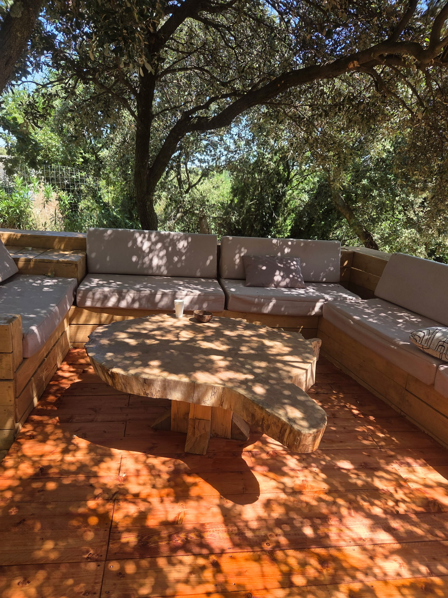Villa tavel