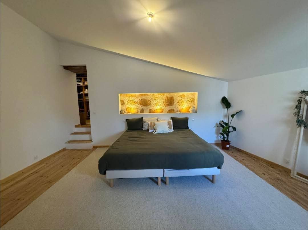 Maison familiale de caractère 210 m² – DPE A – 4 chambres – jardin & garage
