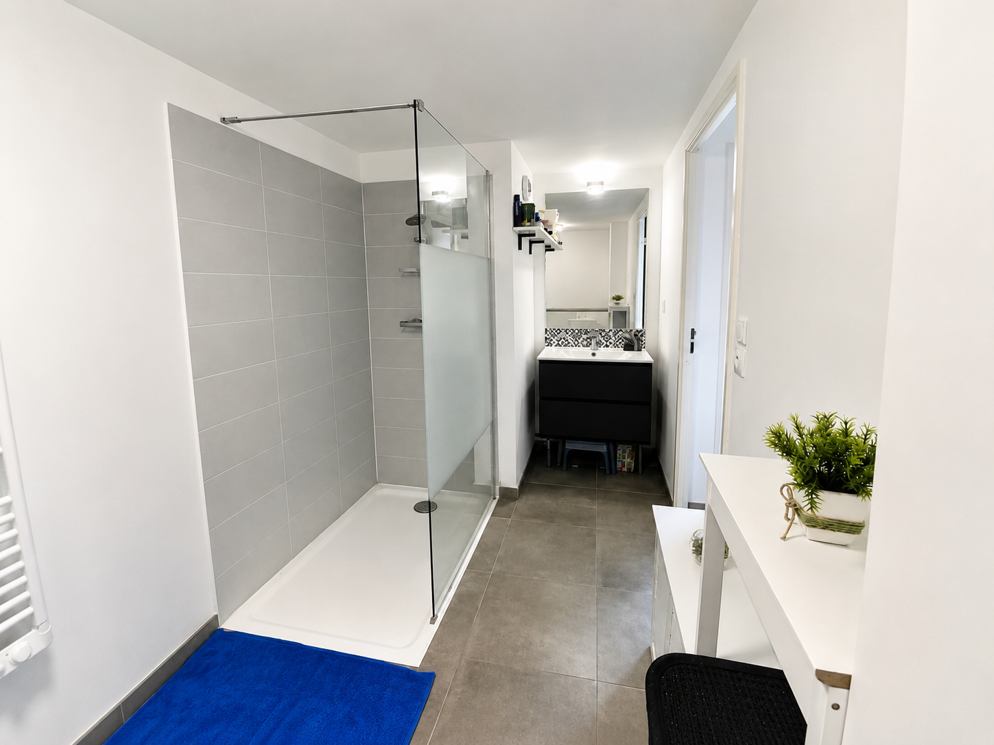 Duplex T3 dernier étage avec 35 m² de terrasses – Montpellier & plages méditerranéennes
