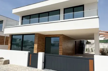Villa avec piscine privée et jardin (Maison A)