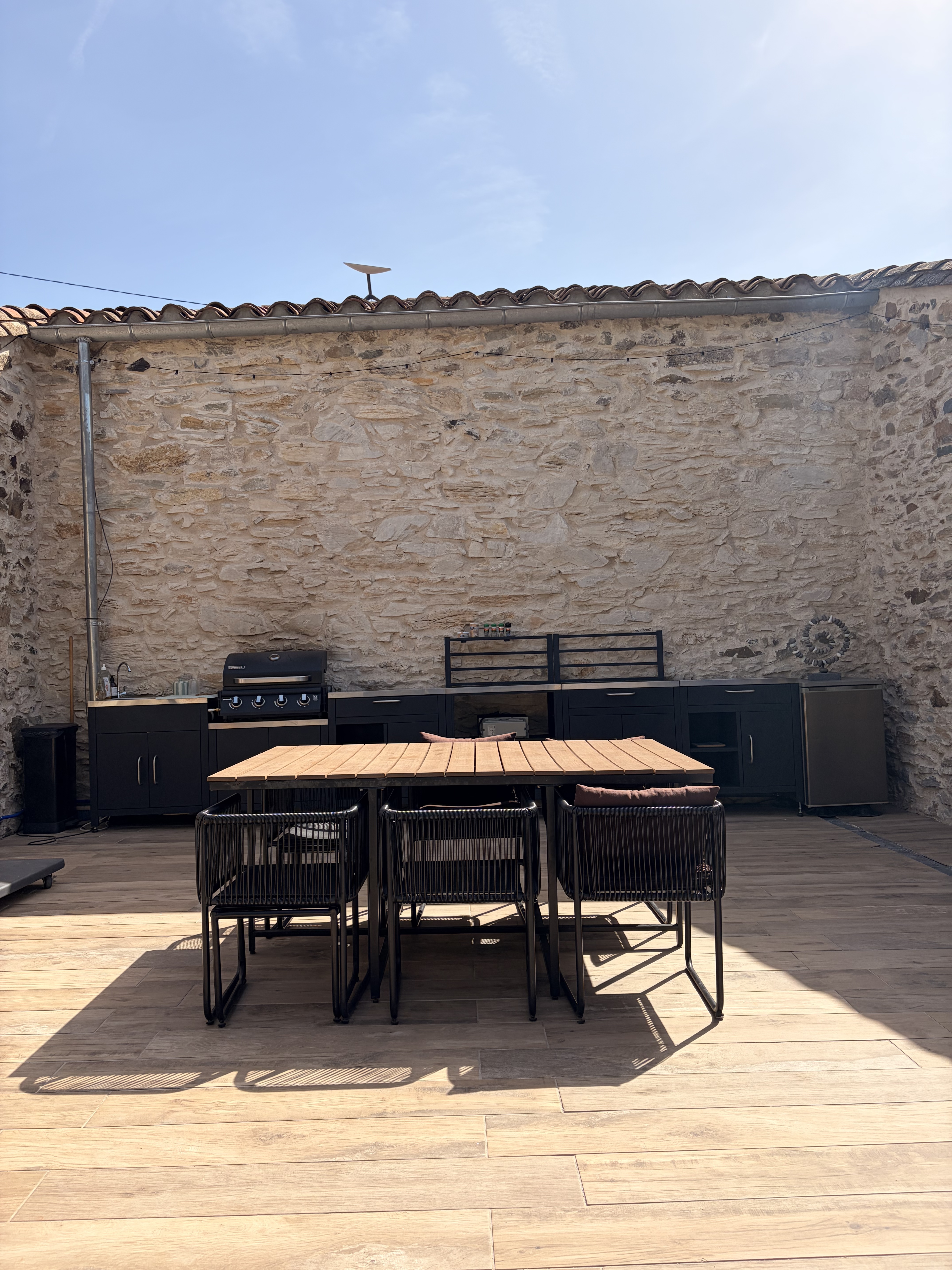 🏡 Character Property – Spacious Rooms & Quality Features