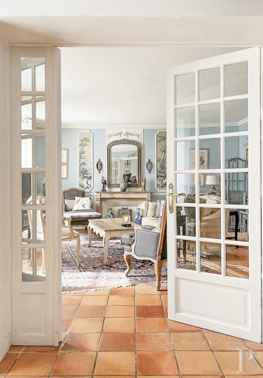 Maison familiale du 18e s. et son jardin clos de murs